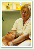 Aroma-Kosmetik-Gesichtsbehandlung